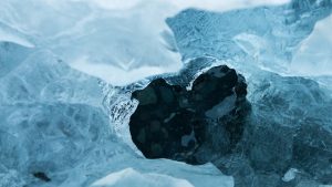 ice with a hole shaped like a heart