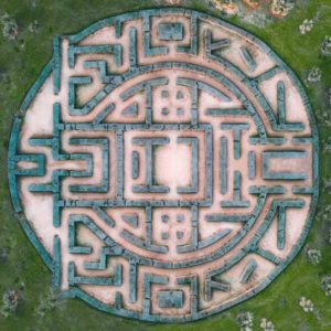 Overhead view of a labrynth maze